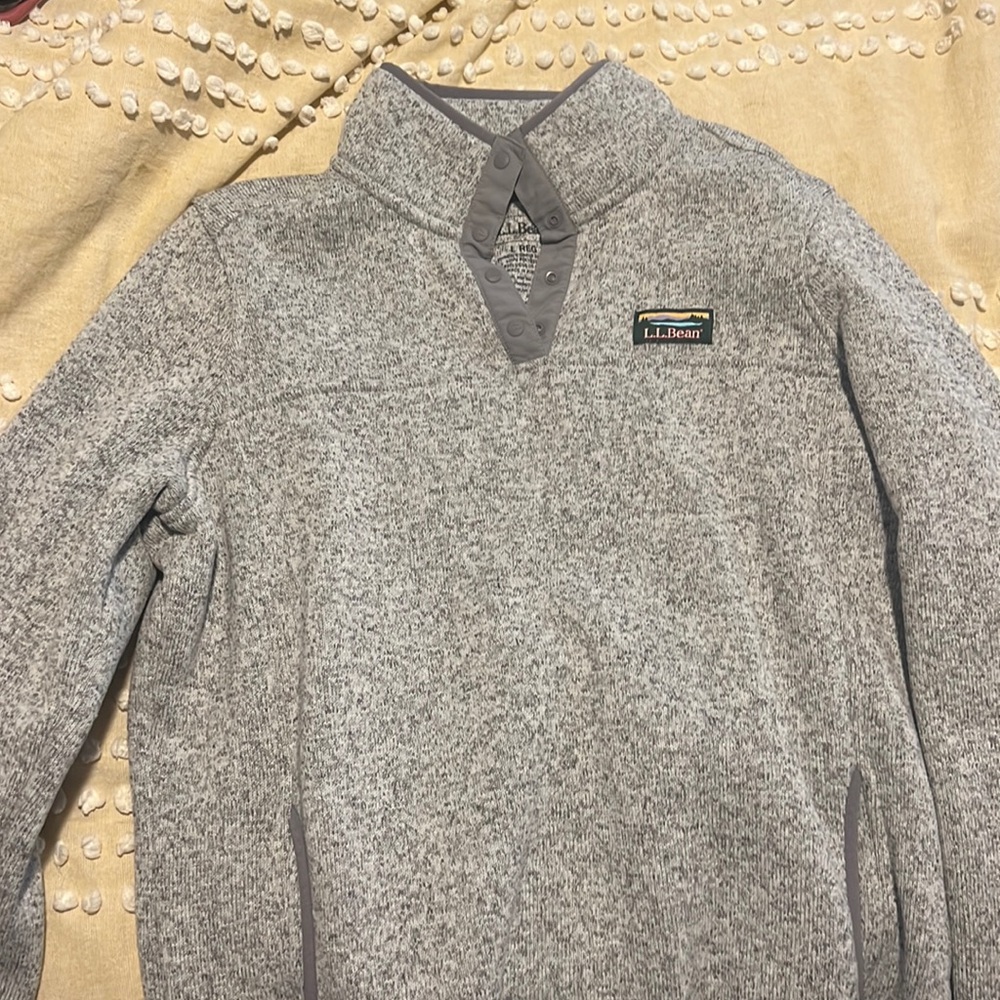 L.L. Bean pull over